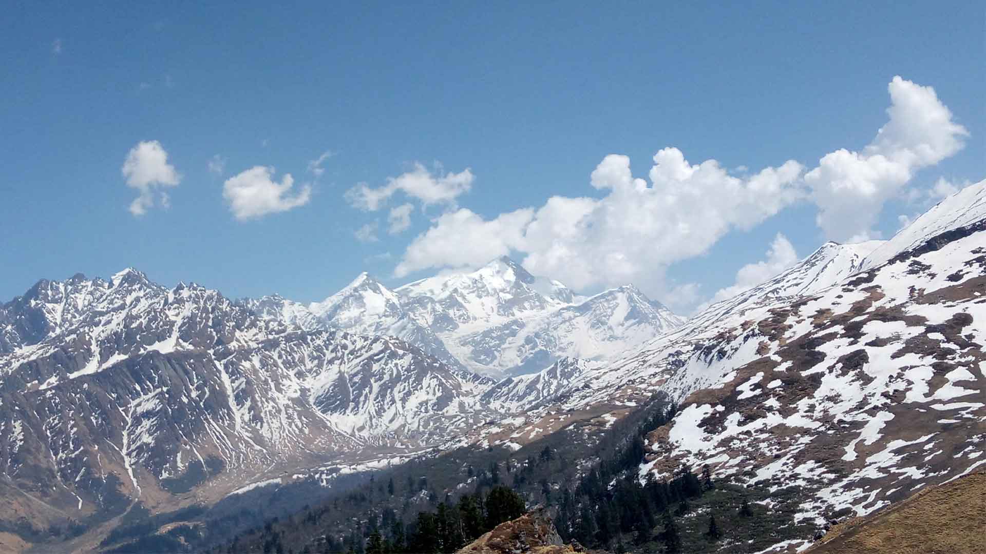 KUARI PASS TREK